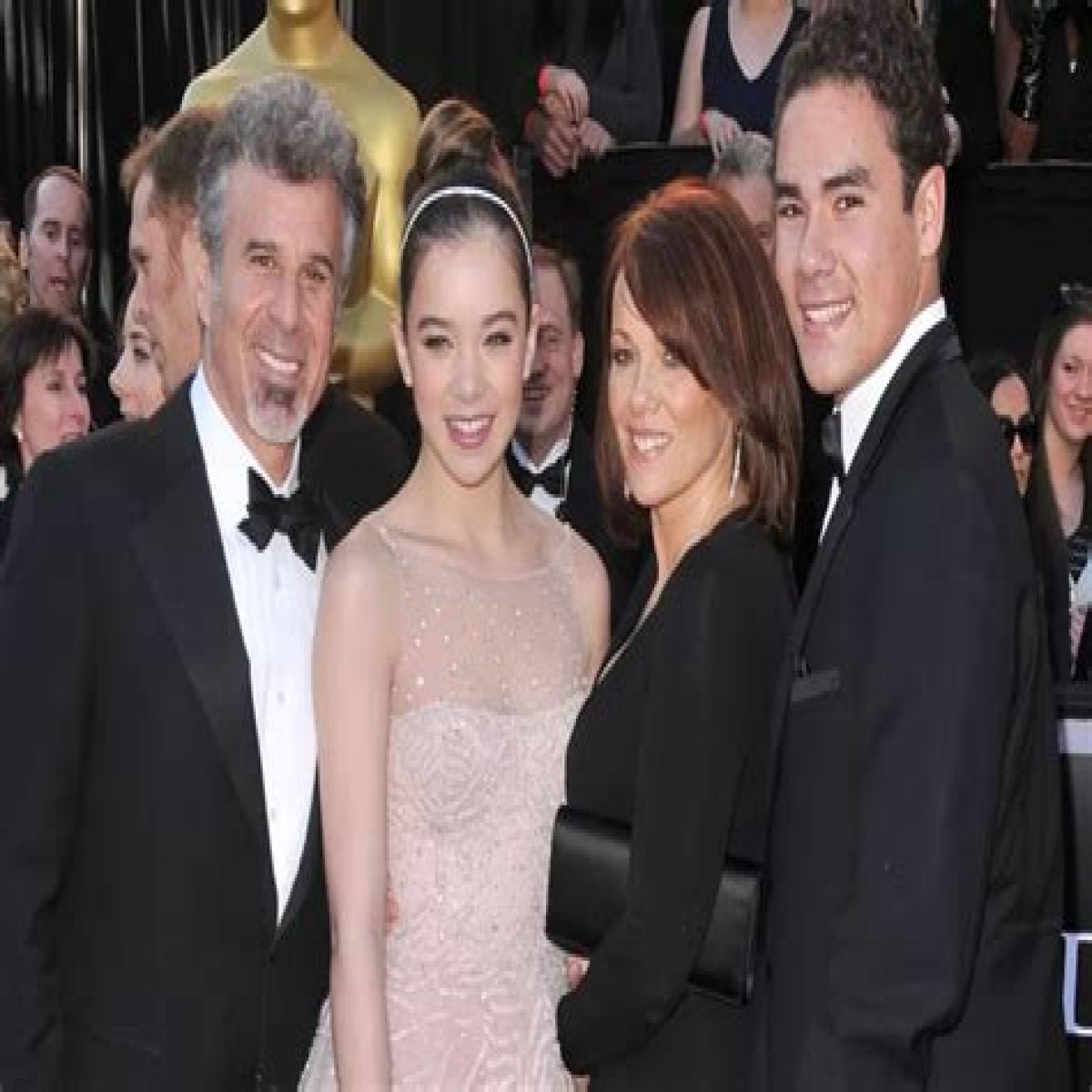 Hailee Steinfeld Ethnicity, Nationality, Race, Family, Body measurements, career
